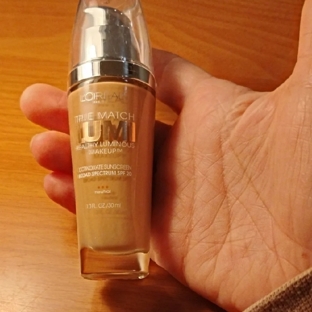L'Oreal True Match Lumi Makeup Neutral True Beige n5